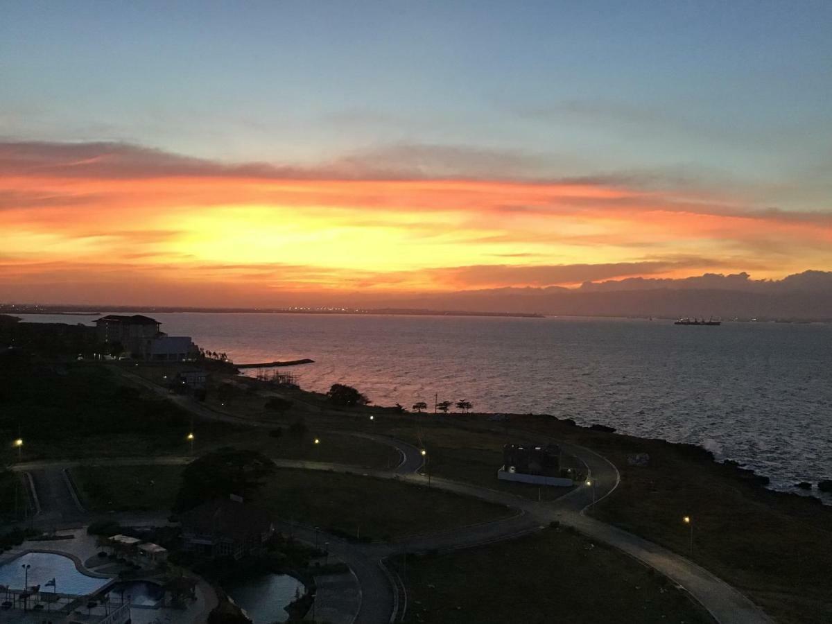 1Br Oceanfront At Arterra, Fast Wifi, Nflix, Kitchen Villa Lapu-Lapu City Esterno foto